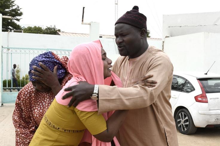 Des parents en pleurs