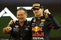 Max Verstappen et le directeur de l'équipe Red Bull Christian Horner