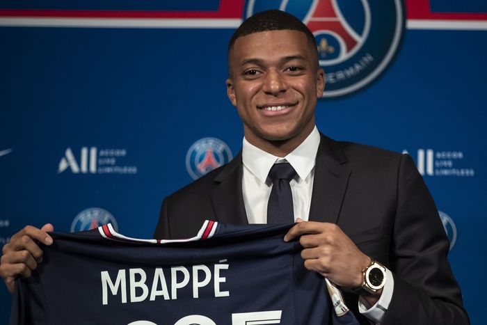 Mbappé au PSG jusqu'en 2025