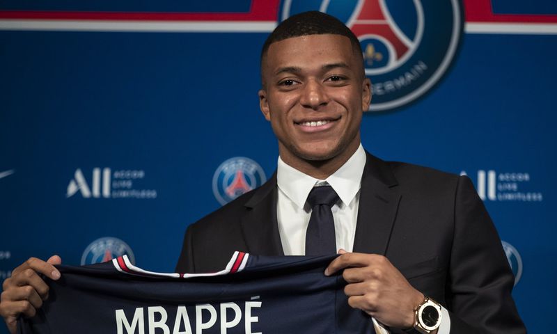 Mbappé au PSG jusqu'en 2025