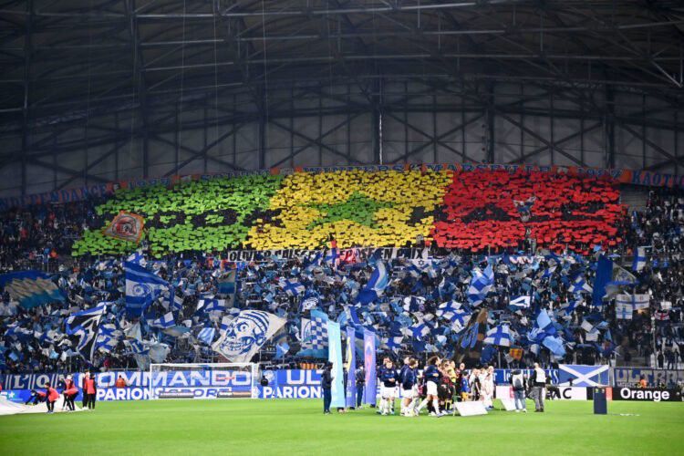 L'OM a célèbré ses champions d'Afrique Bamba Dieng et Pape Guèye