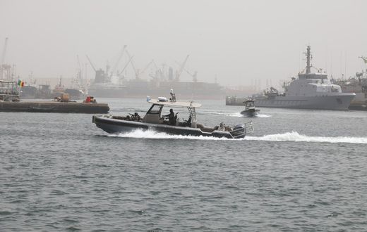 Démonstration des Forces Spéciales Mer sur le plan d'eau lors la cérémonie du 25è anniversaire de la Marine sénégalaise, le 03 mars 2021