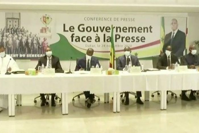 Gouvernement face à la presse