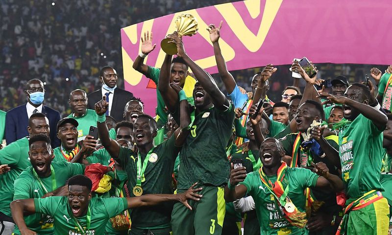 Le Senegal a remporte la premiere Coupe d'Afrique des Nations de son histoire en battant aux tirs au but l'Egypte 0-0, 4-2 tab (4)