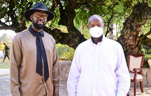 Eddy Kenzo met President Yoweri Museveni