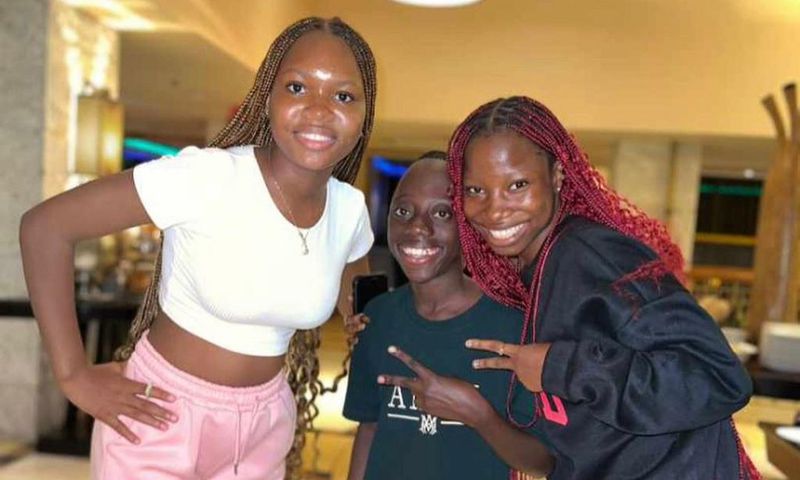 Tenge Tenge poses with comedians Emmanuela and Aunty Success