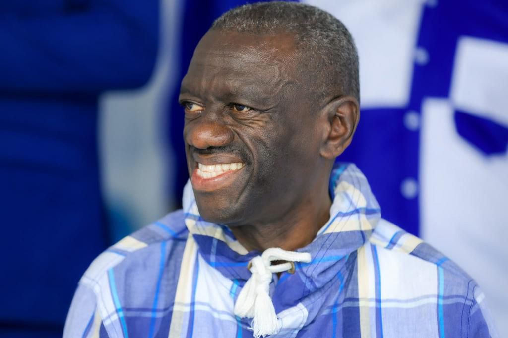 Col Dr Kizza Besigye