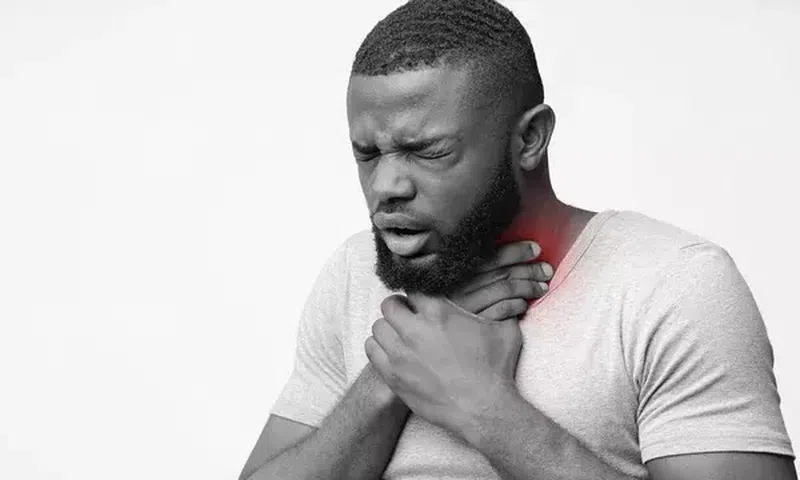 What to do if a fish bone gets stuck in your throat [Depositphotos]