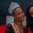 Natasha Nyonyozi poses with the outgoing Miss Uganda Hannah Karema