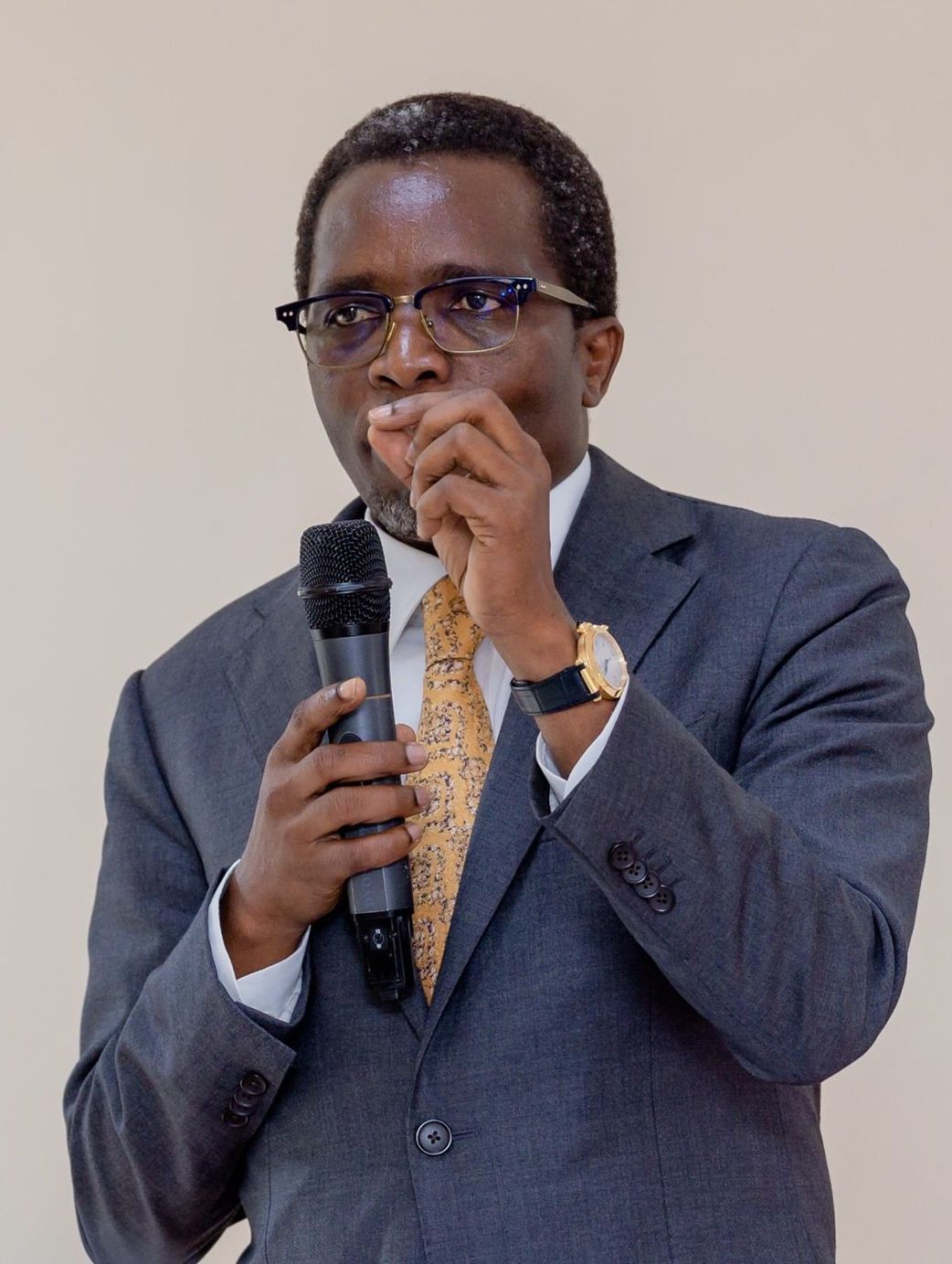 Dr Kenneth Omona
