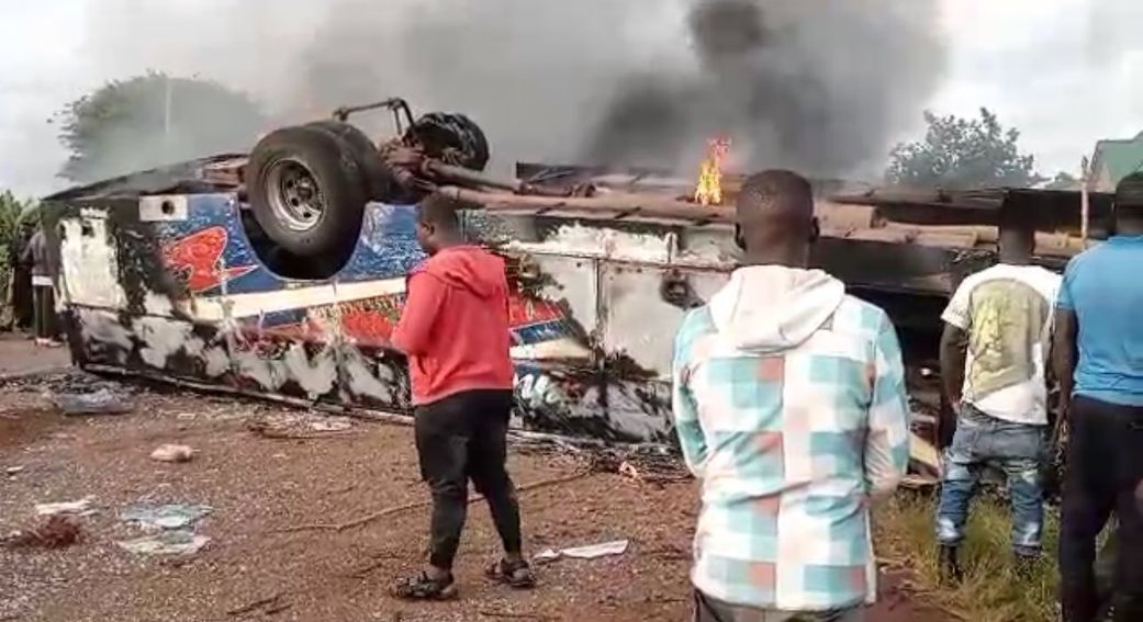 PHOTOS: Multiple feared dead as YY coach overturns in road crash