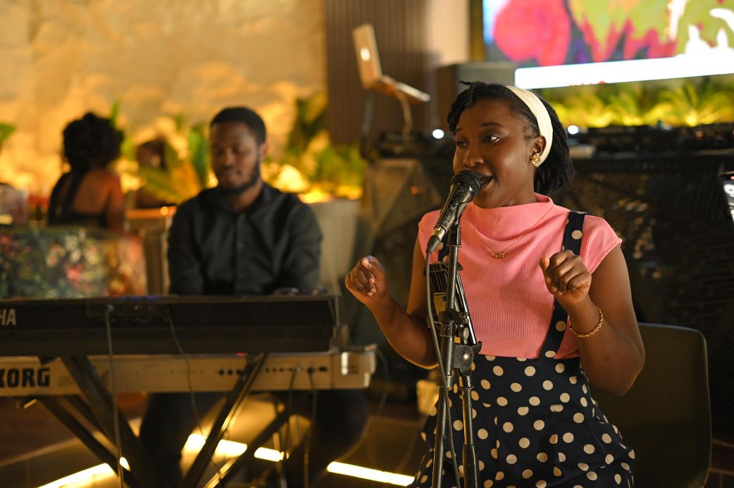 The lively atmosphere inside Baoli was complemented by a live band performance