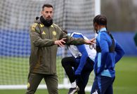 Man U face ex-manager Van Nistelrooy tonight; Here’s how to stream all FA Cup games