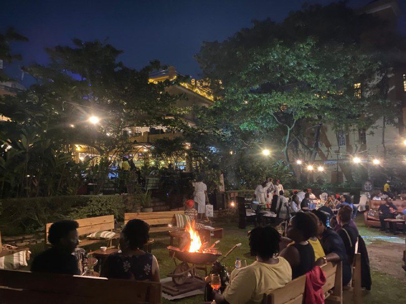 The Christmas Tree Lighting event featured various activities, including music performances by Janzi Band and barbecues.
