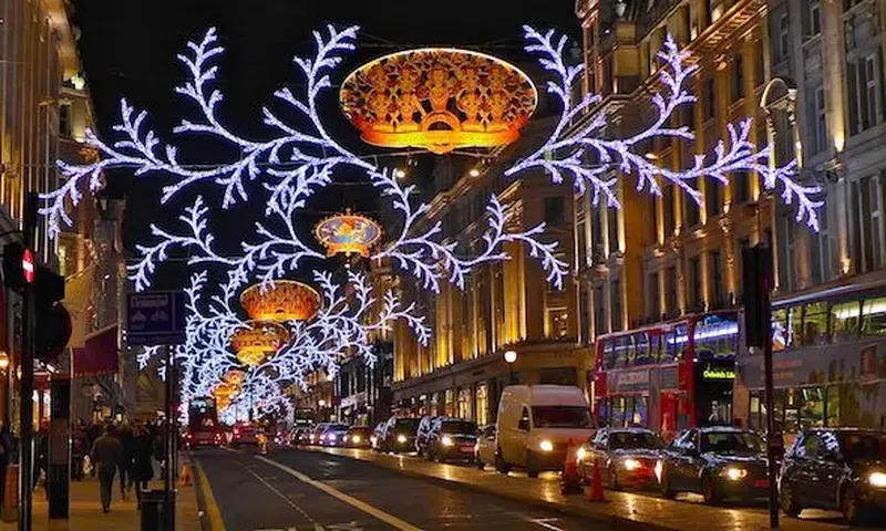 Most beautiful cities at Christmas [doylecompany]