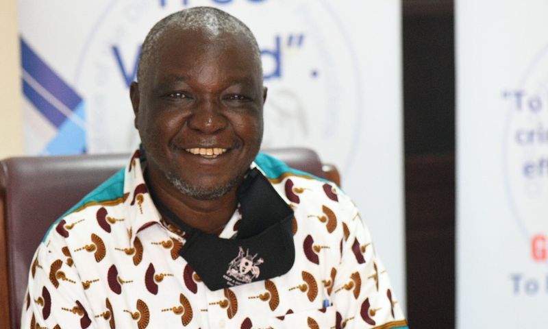Dr Sylvester Onzivua