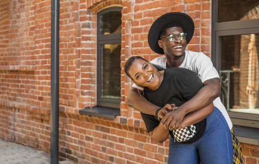 This type of man does not go out of his way to seek married women, but when an opportunity presents itself, he does not hesitate to take advantage