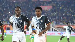 Goal scorers Reagan Mpande  and Allan Okello