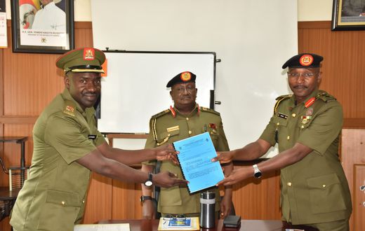 Col Deo Akiiki has officially handed over the role of Deputy Director Defence Public Information to Maj Bilal Katamba.