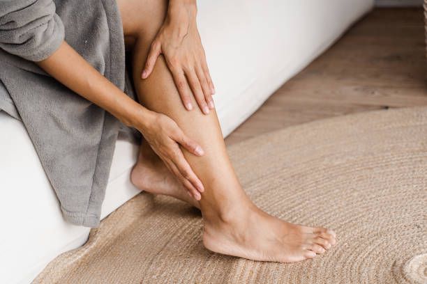 DVT: Swelling, pain, or redness in the legs.