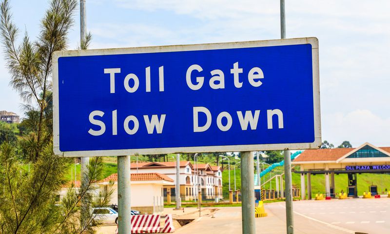 Road signage on Kampala - Entebbe expressway