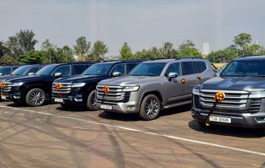 Government handed over a fleet of new vehicles to the nation's gazetted cultural leaders. 