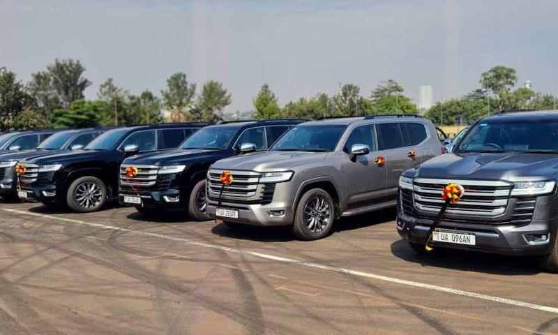 Government handed over a fleet of new vehicles to the nation's gazetted cultural leaders. 