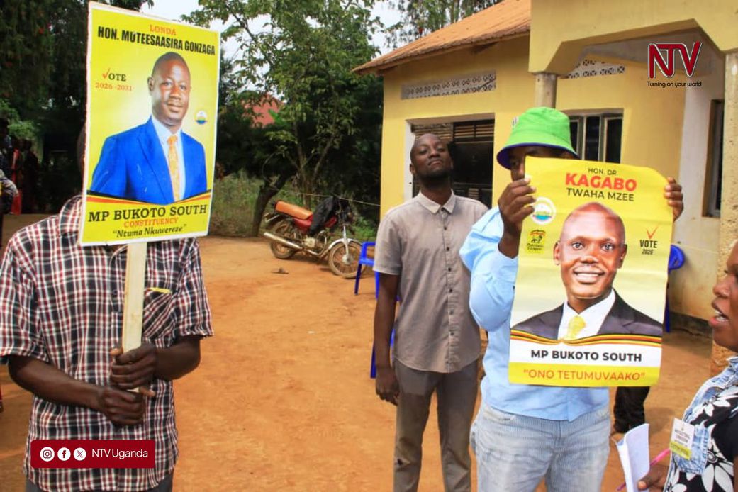 Twaha Kagabo struggles at several polling stations
