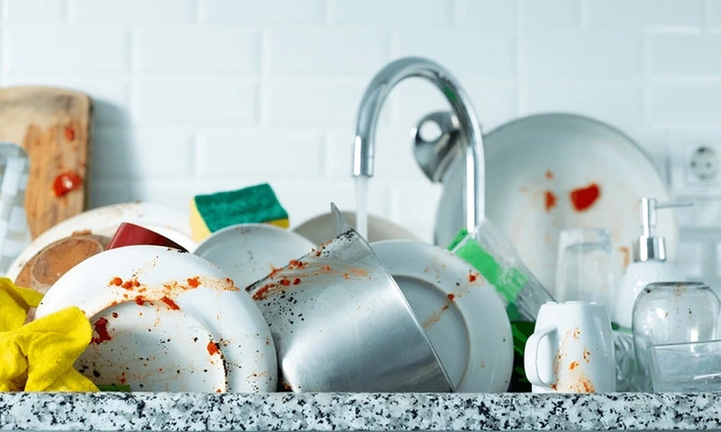 Dirty dishes in a sink
