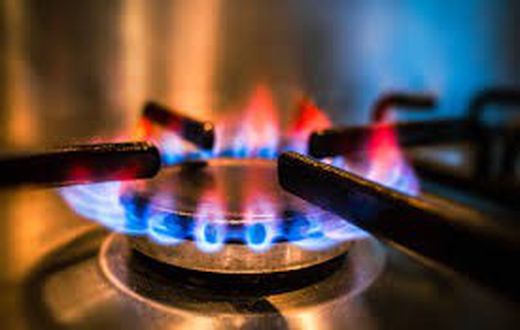 The researchers estimate that pollutants from gas cooking contribute to around 370,000 cases of childhood asthma across Europe.