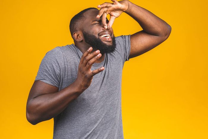 Why does your urine smell bad? [X.com]