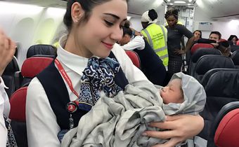 What's the nationality of a baby born on a plane [EUclaim]