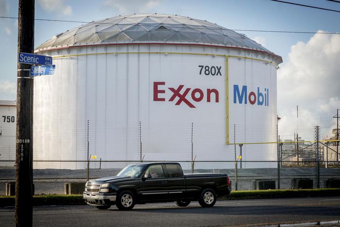 Fossil Fuels on Trial: New York's Lawsuit Against Exxon Begins