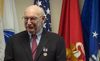 Andrew Marshall, Pentagon's threat expert, dies at 97