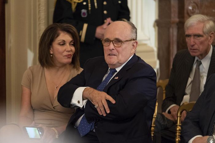 Giuliani Says His Moscow Trump Tower Comments Were 'Hypothetical'