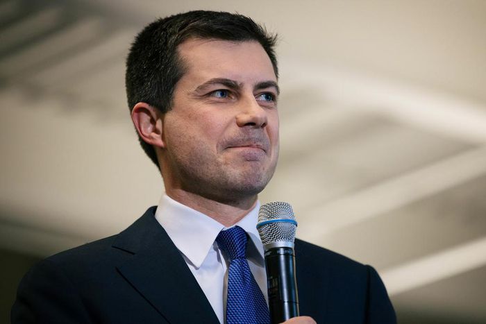 Buttigieg Leads Sanders in Iowa Delegates, 13-12, With 1 Outstanding