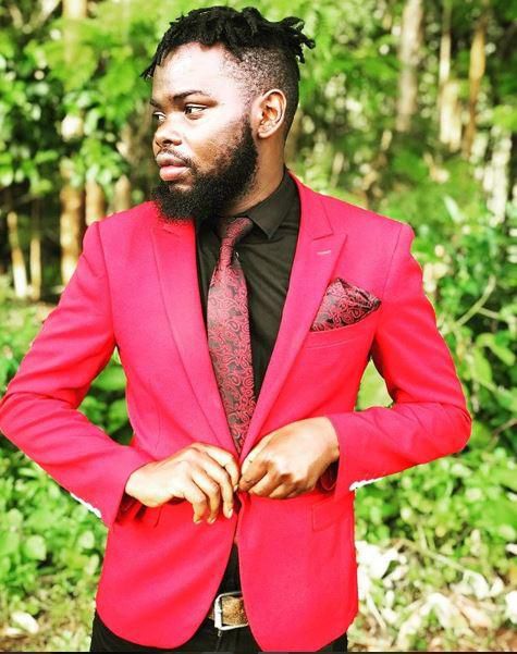 Churchill show's Nicki Bigfish roughed up by angry guys while pulling a Prank