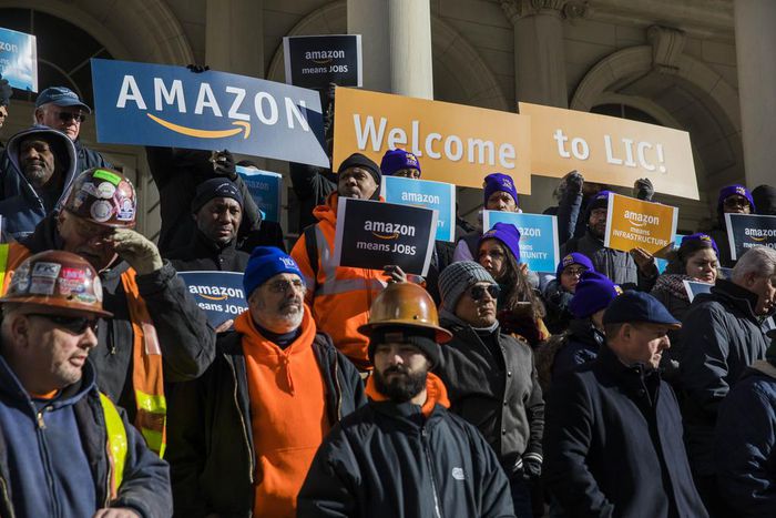 Failed Amazon Deal Revives a Fight Over Growth