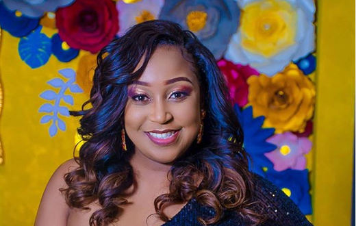 Ni sisi tutakuletea uso - fan tells Betty Kyallo after posting headless photo with bae