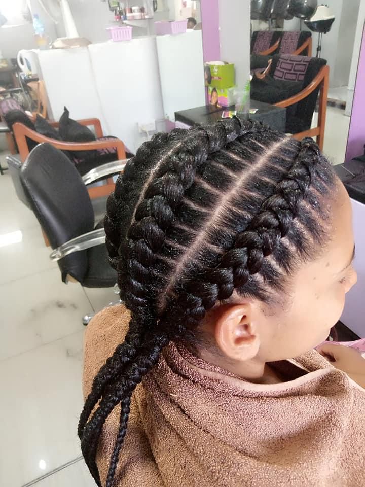 Cornrow hairstyles for a different look (Facebook - hairstyles)