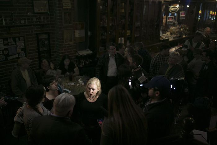 2020 Democratic Hopefuls Condemn 'War on Women'