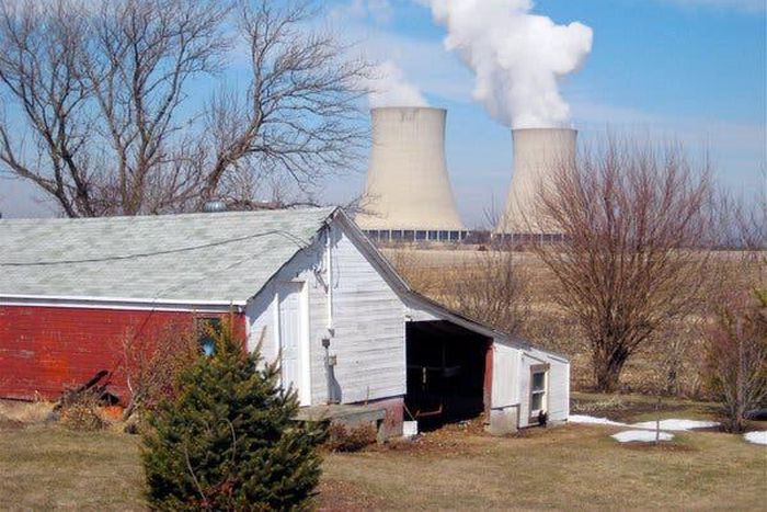 Fewer inspections for aging nuclear plants, regulators propose