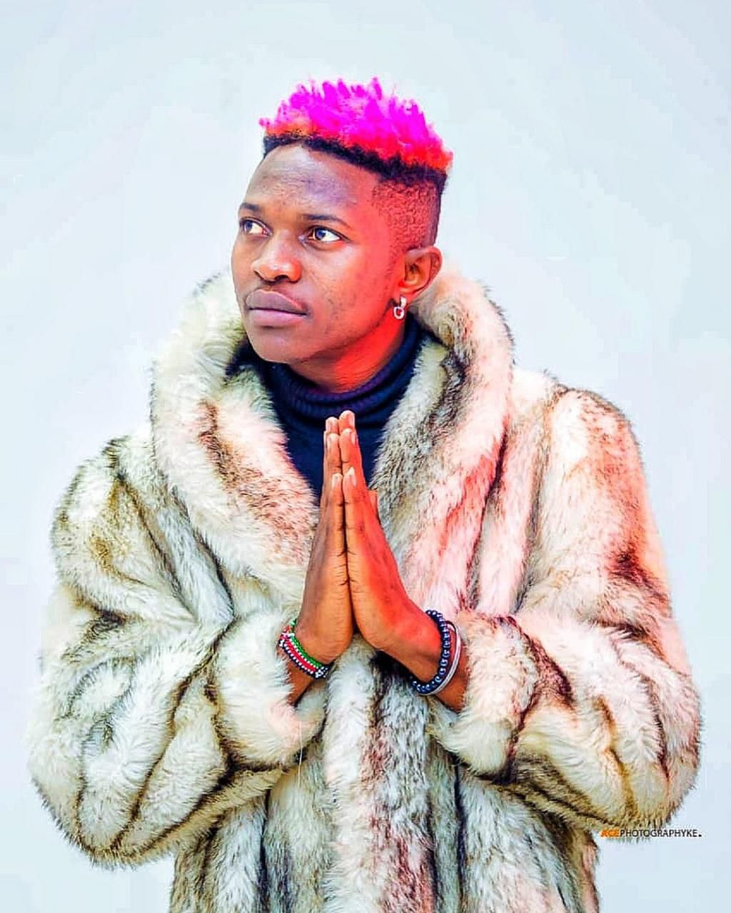 Singer Mr Seed brings Ruiru to a standstill, acquires first family car (Photo+Video)