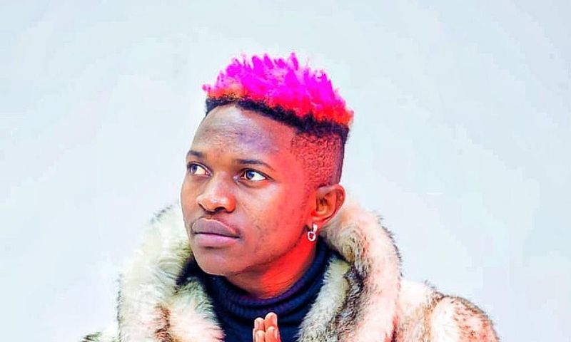 Singer Mr Seed brings Ruiru to a standstill, acquires first family car (Photo+Video)