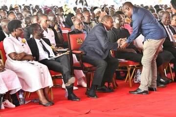 John Mbadi greeting President Uhuru Kenyatta on 14 June 2019