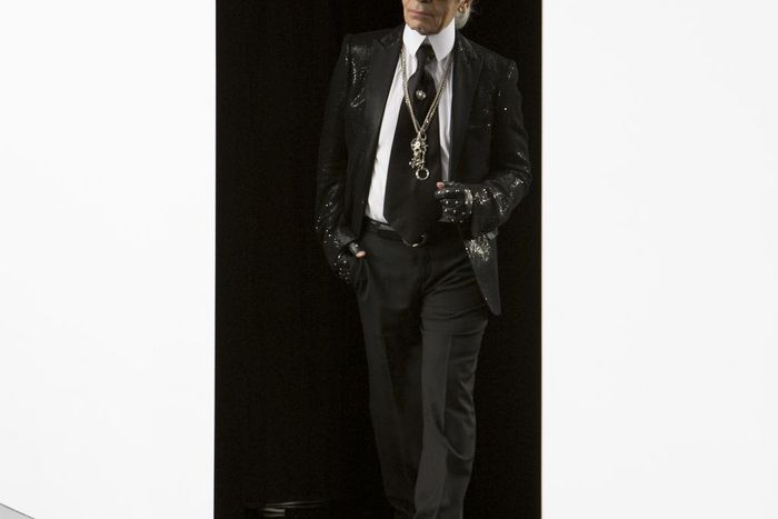 Karl Lagerfeld, Designer Who Defined Luxury Fashion, Dies at 85