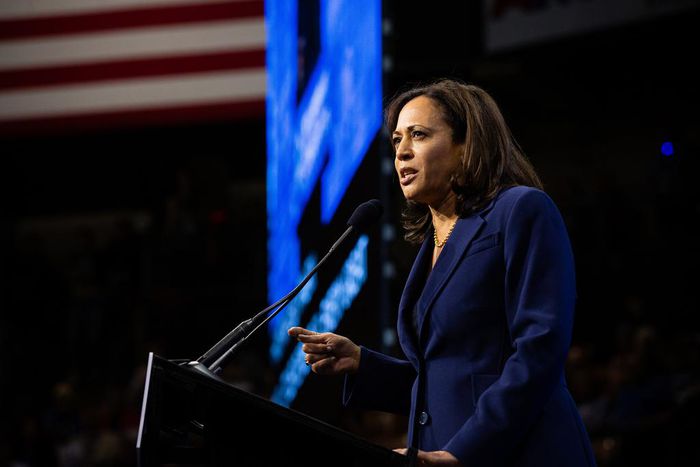 What Kamala Harris Needs to Do Thursday night