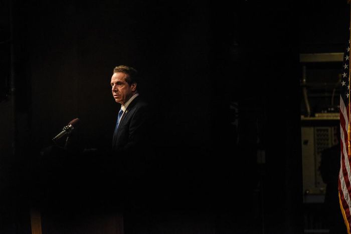At a Secretive New York Dinner, $25,000 Buys Access to Cuomo