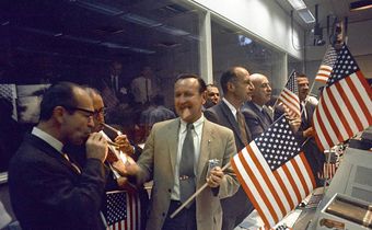 Christopher Kraft, NASA's Face and Voice of Mission Control, Dies at 95