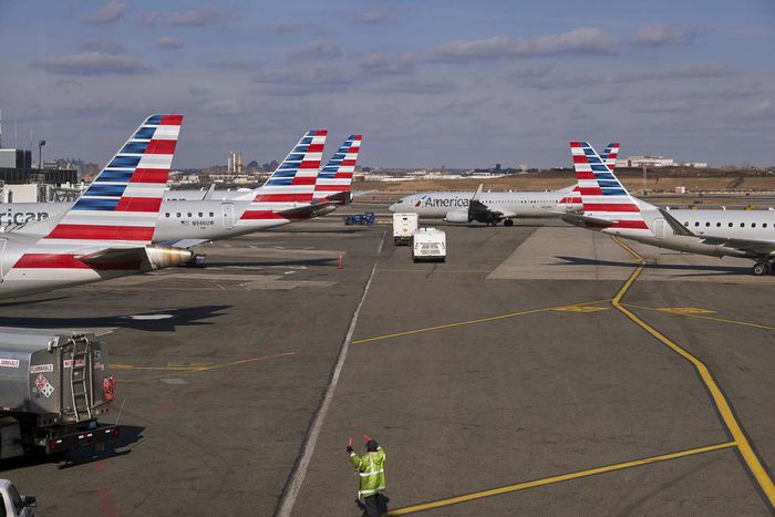 Shutdown Sets Off Airport Delays as FAA Announces Staffing Shortages